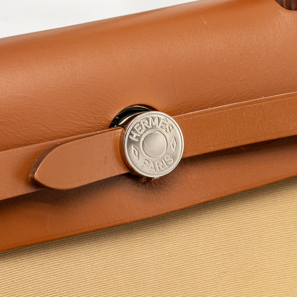 Hermes herbag 31 zip bag canvas/hunter leather trench SHW