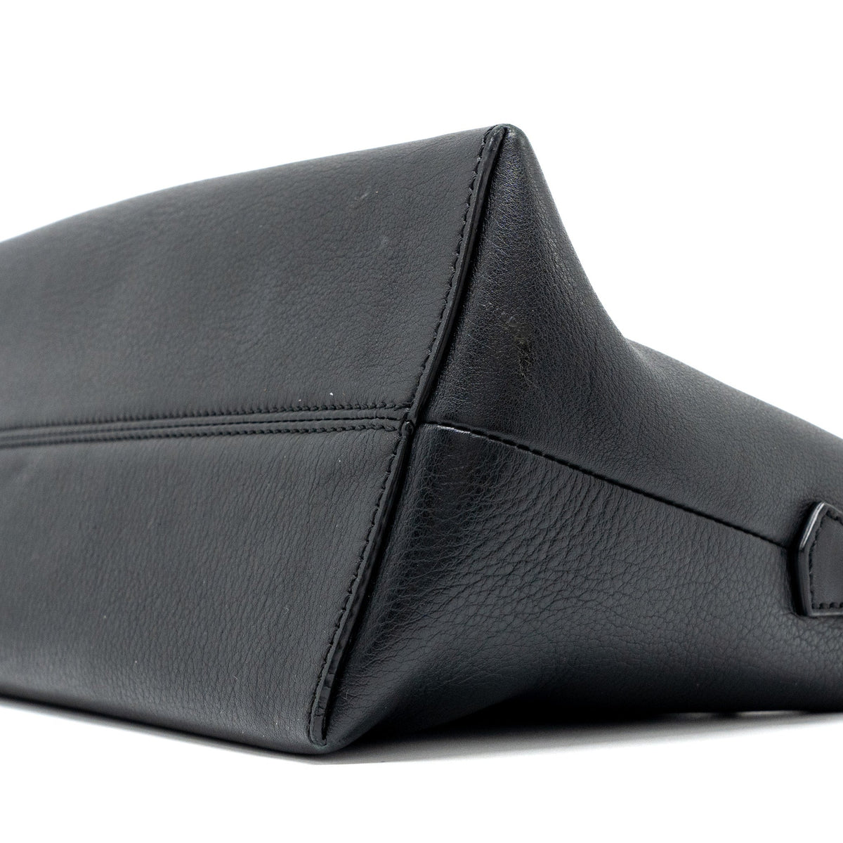 FENDI BY THE WAY CALFSKIN BLACK SHW