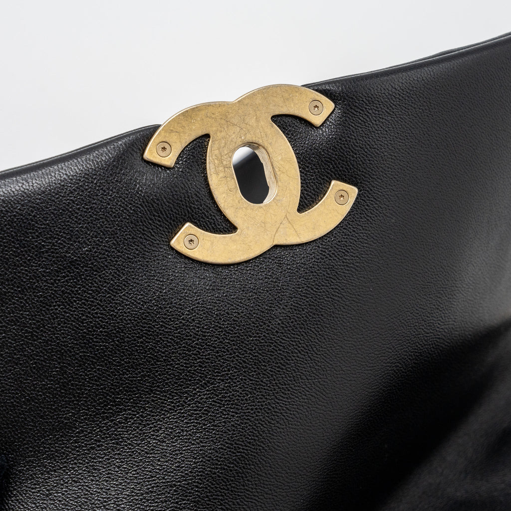 CHANEL MEDIUM 19 BAG LAMBSKIN BLACK MULTICOLOUR HARDWARE(MICROCHIP)