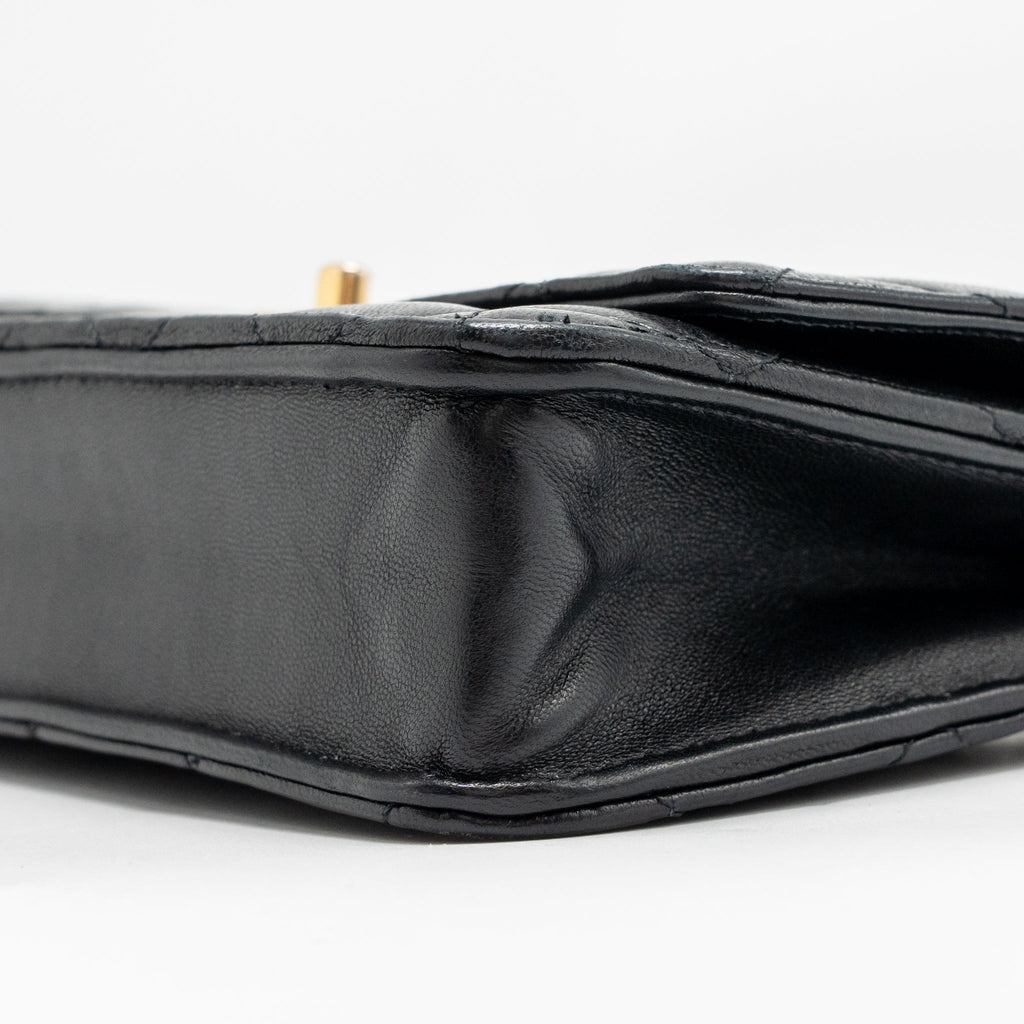 CHANEL PEARL CRUSH WALLET ON CHAIN LAMBSKIN BLACK GHW (MICROCHIP)