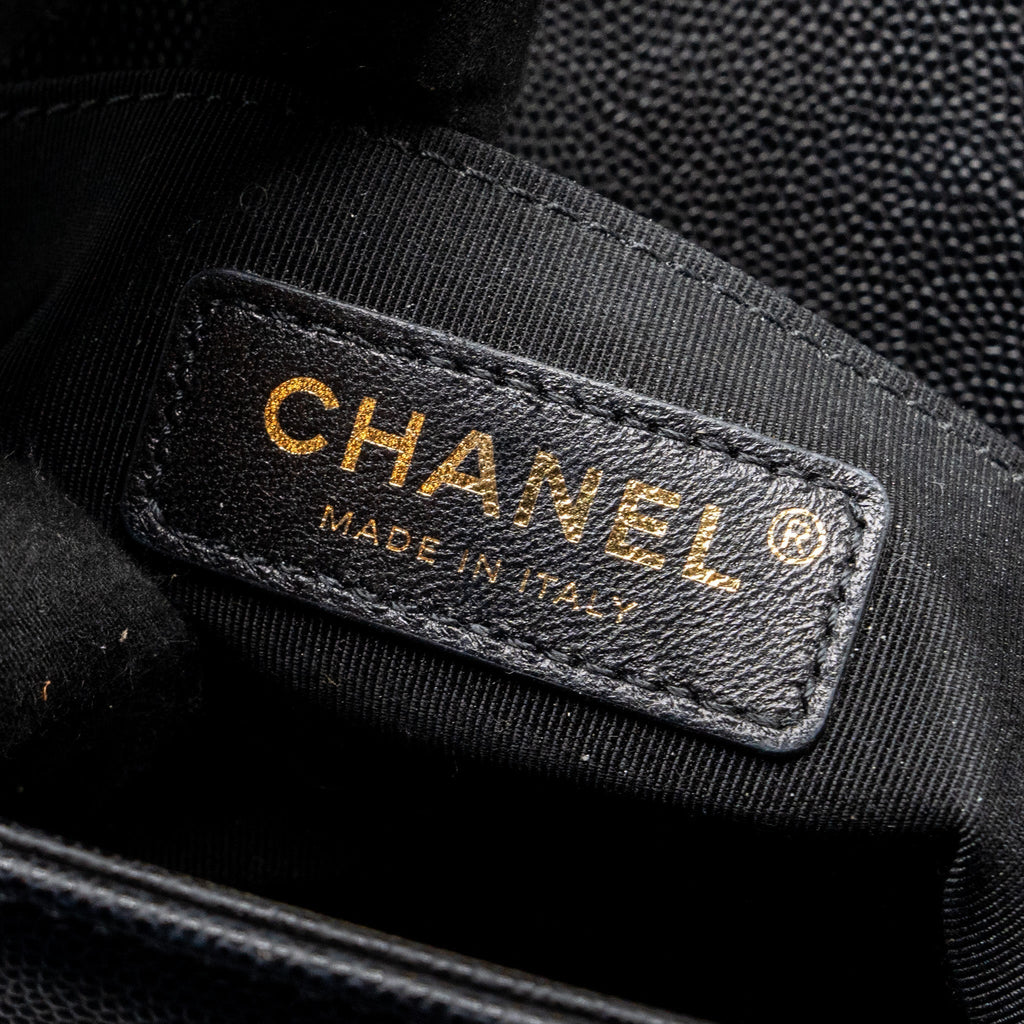 CHANEL SMALL BOY BAG CAVIAR BLACK GHW (MICROCHIP)