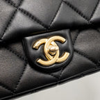 Chanel 23A Detailed Chain CC Flap Bag Lambskin Black GHW (Microchip)