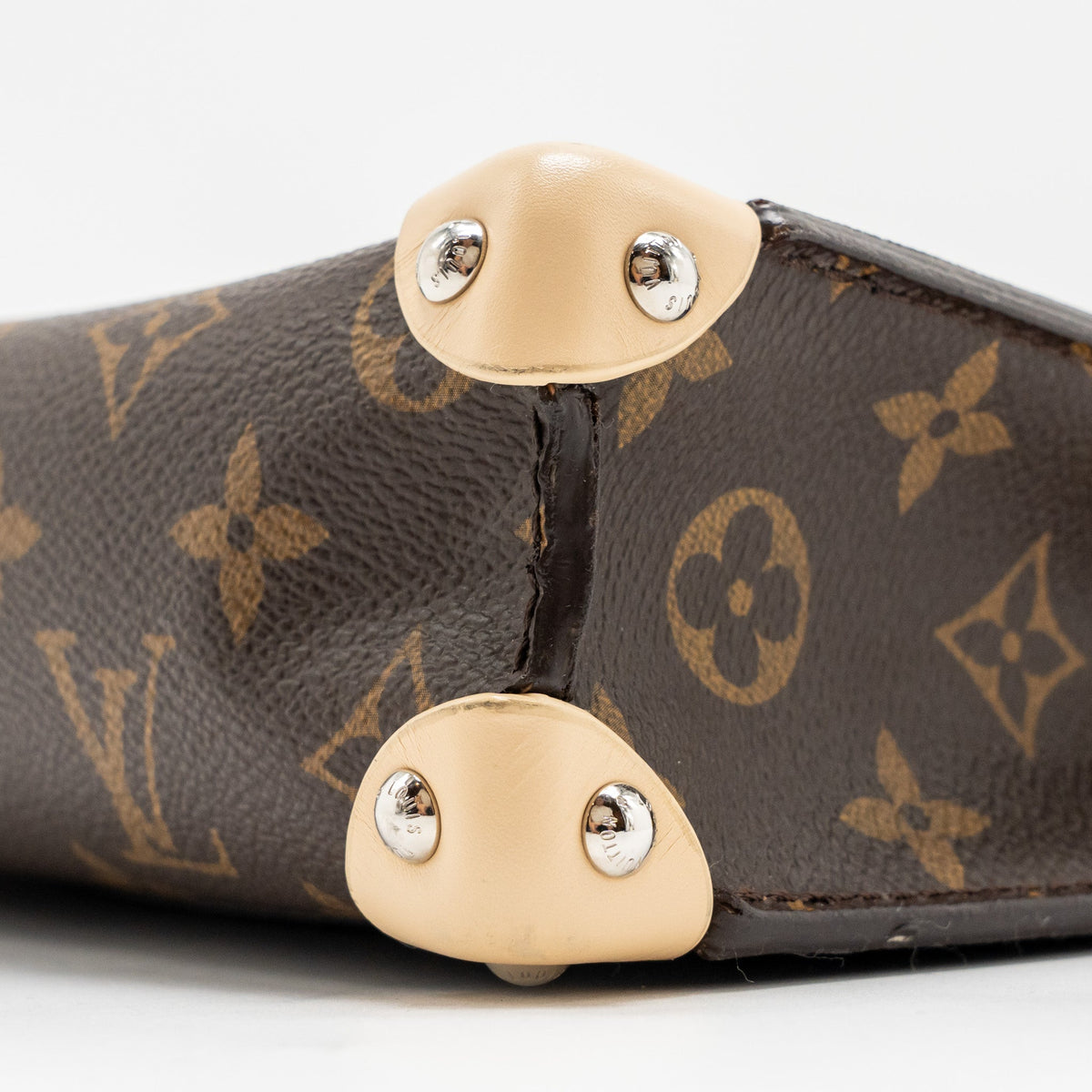 LOUIS VUITTON TRIBAL MASK POCHETTE PM MONOGRAM CANVAS/LEATHER MULTICOLOUR WITH MULTICOLOUR HARDWARE
