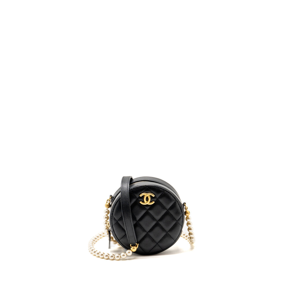 Chanel Round Clutch With Pearl Chain Lambskin Black GHW