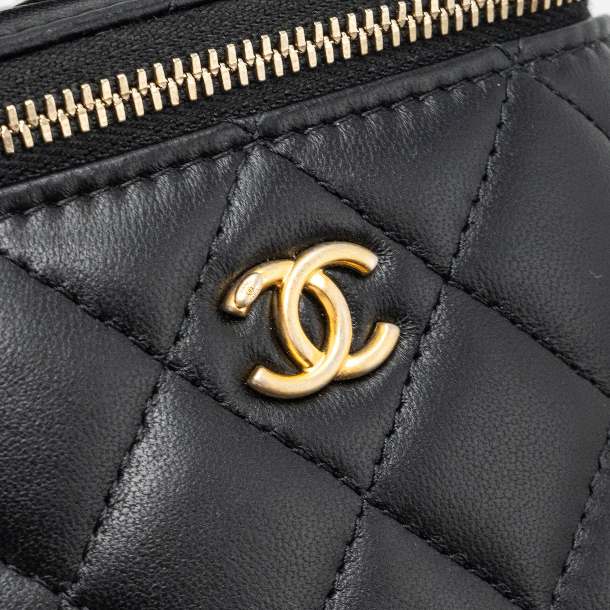 CHANEL PEARL CRUSH MINI VANITY WITH CHAIN LAMBSKIN BLACK GHW