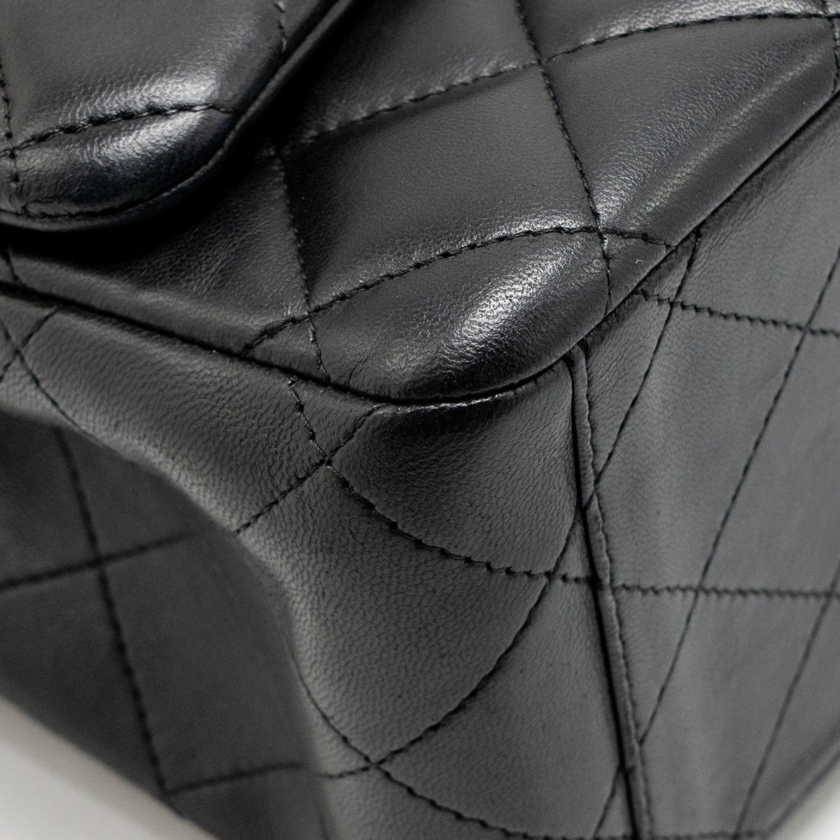 CHANEL MAXI CLASSIC DOUBLE FLAP BAG LAMBSKIN BLACK SHW
