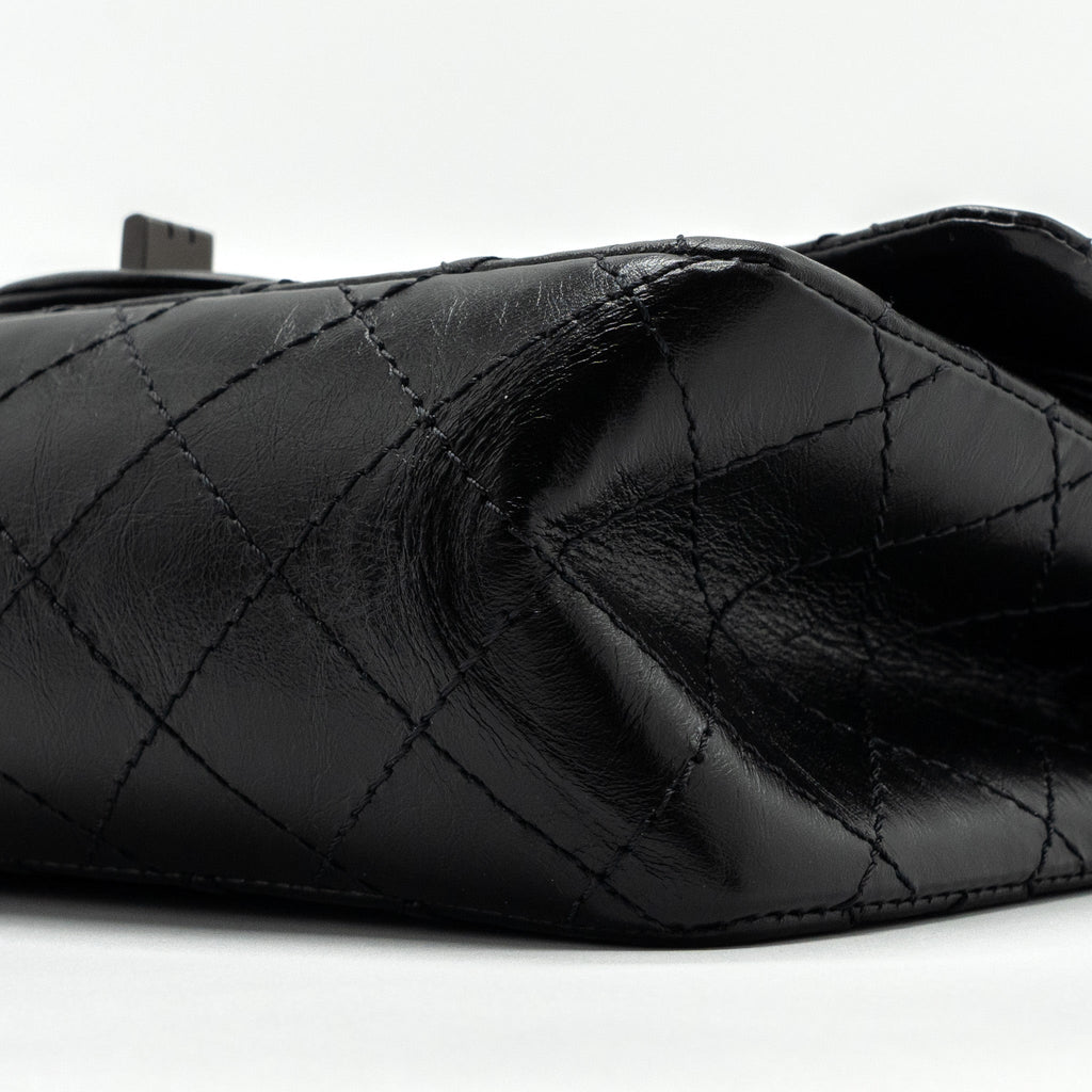 CHANEL SMALL 2.55 225 REISSUE FLAP BAG AGED CALFSKIN BLACK WITH BLACK HARDWARE (MICROCHIP)