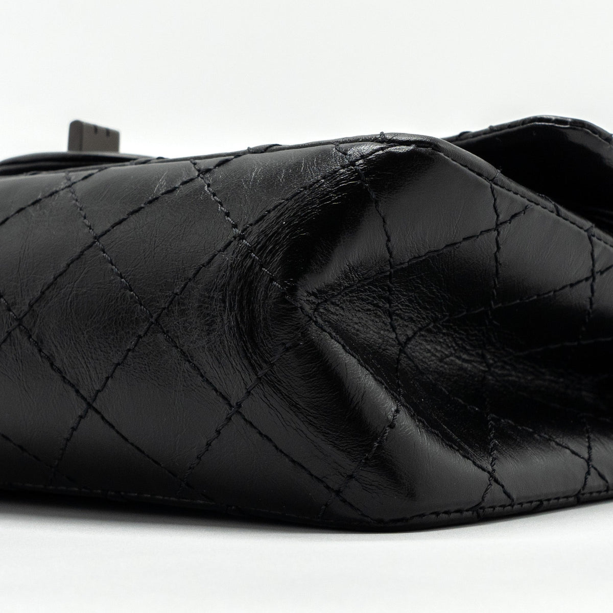CHANEL SMALL 2.55 225 REISSUE FLAP BAG AGED CALFSKIN BLACK WITH BLACK HARDWARE (MICROCHIP)