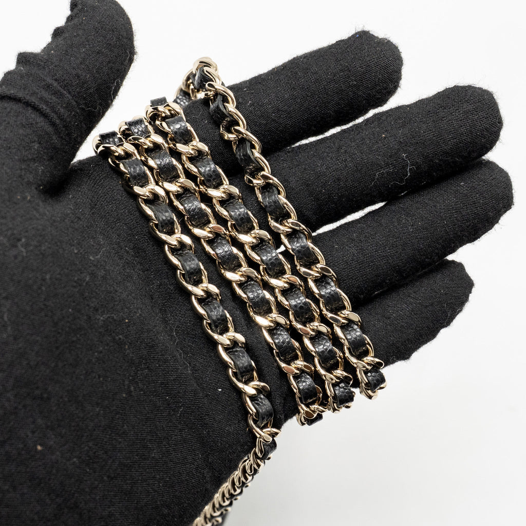 CHANEL QUILTED HOBO BAG WITH CHAIN CAVIAR BLACK LGHW (MICROCHIP)