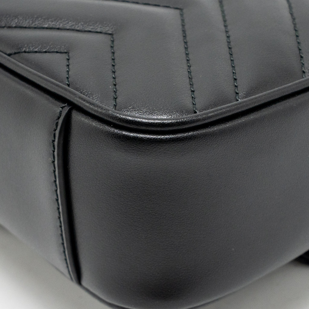 Gucci GG Marmont Small Shoulder Bag Chevron Leather Black GHW
