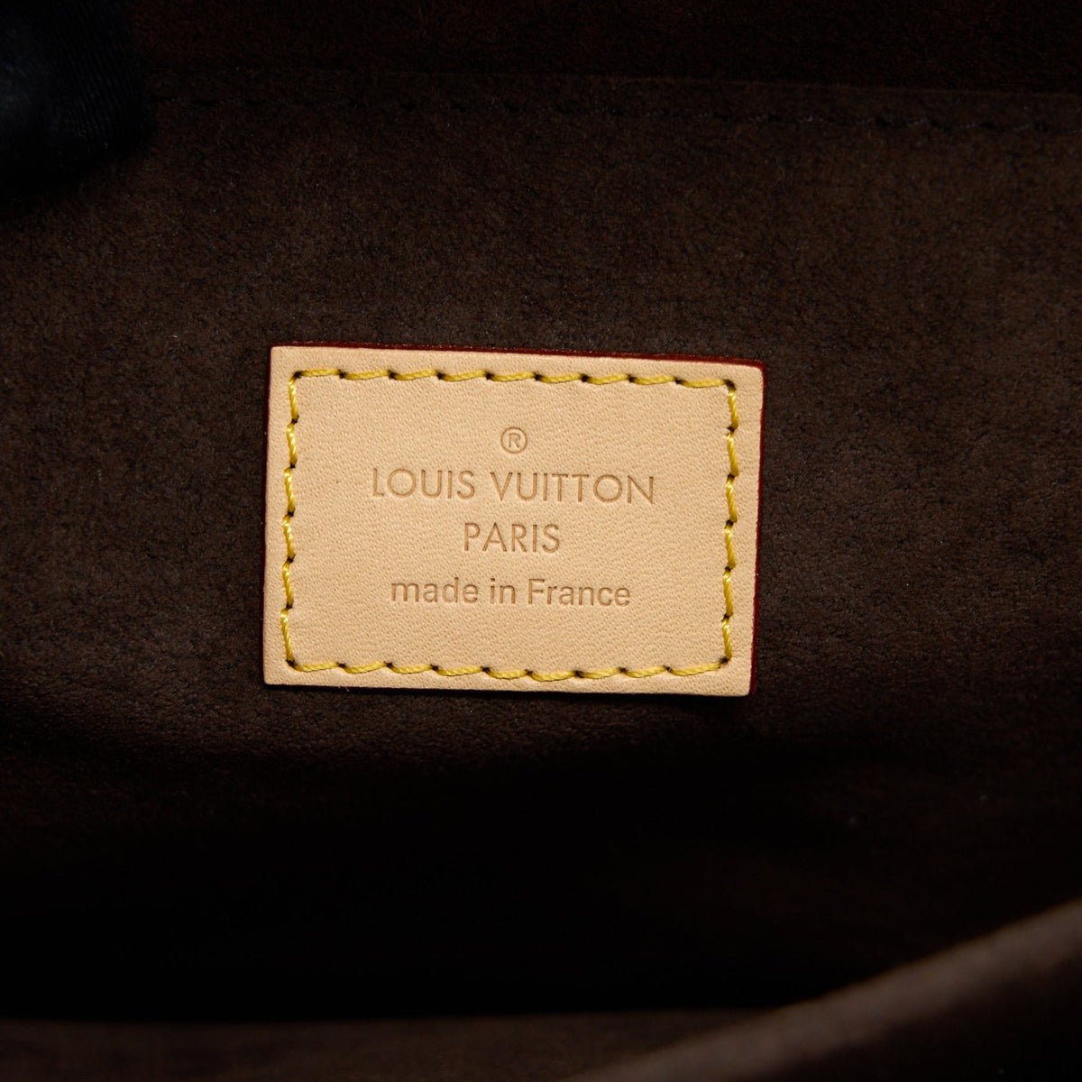 LOUIS VUITTON POCHETTE METIS MONOGRAM CANVAS GHW