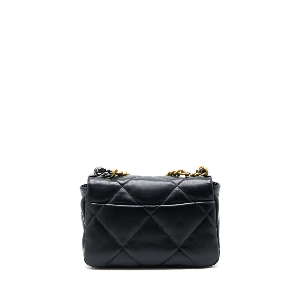 CHANEL SMALL 19 BAG LAMBSKIN BLACK MULTICOLOUR HARDWARE (MICROCHIP)