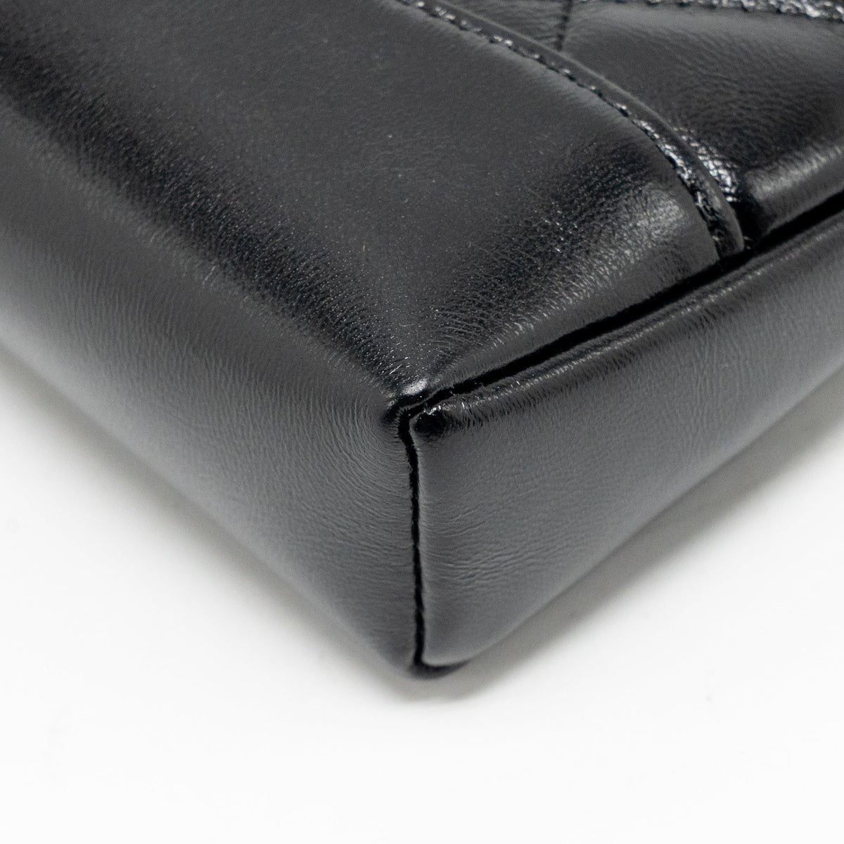 CHANEL MINI 31 CLUTCH WITH CHAIN SHINY LAMBSKIN BLACK LGHW (MICROCHIP)
