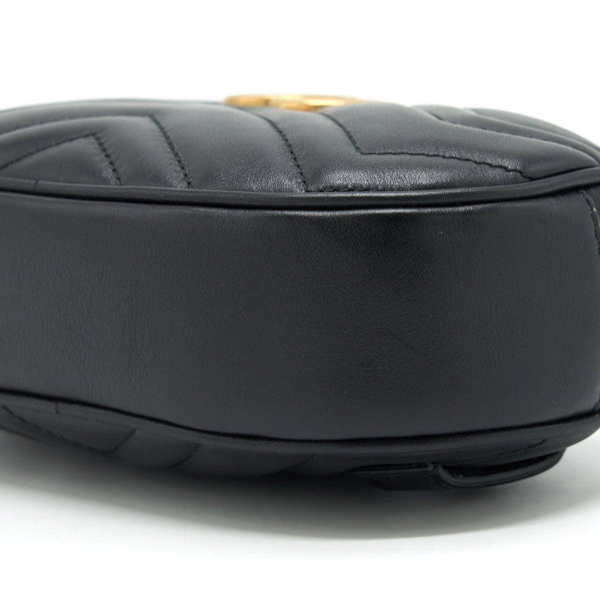 GUCCI GG MARMONT MATELASSE BELT BAG BLACK GHW