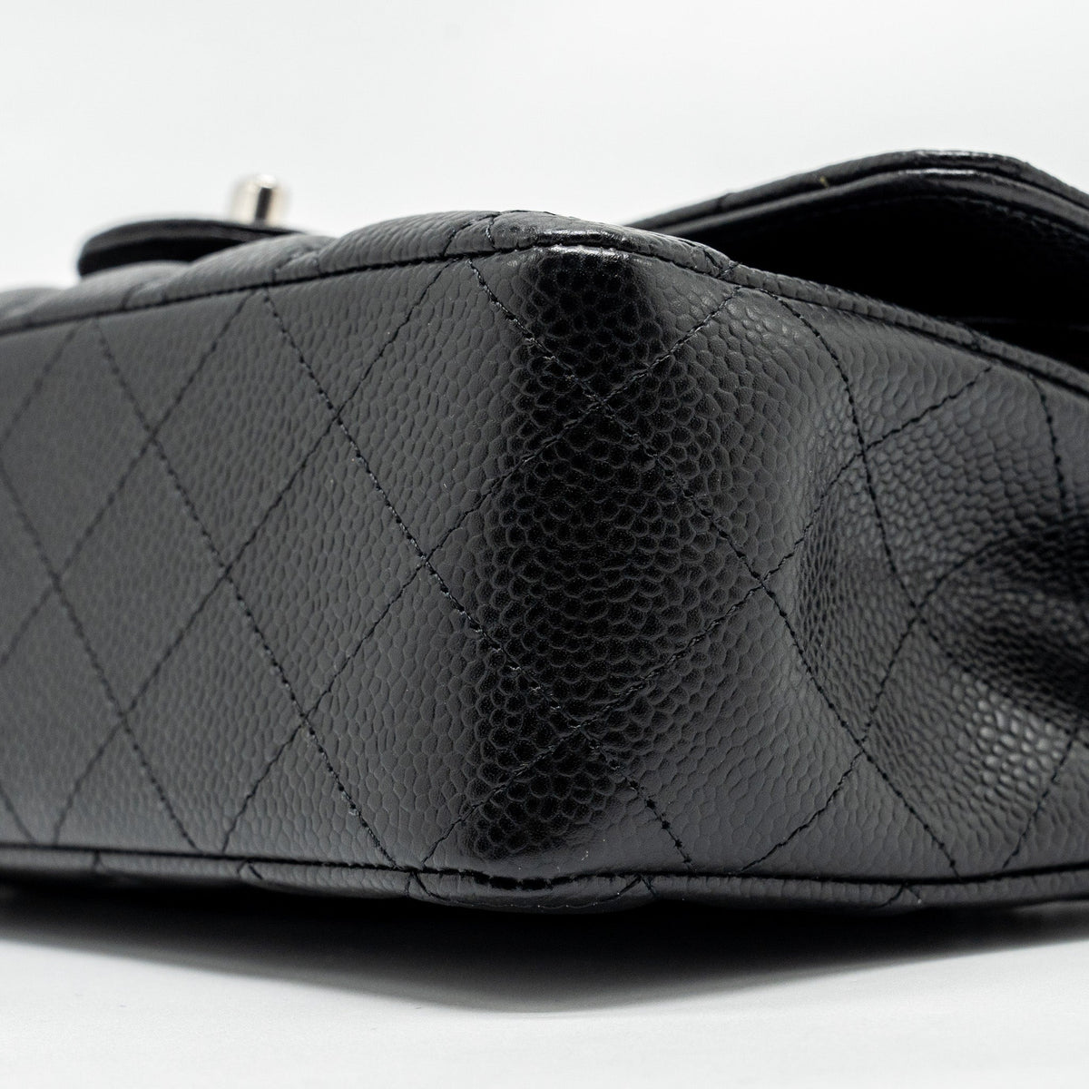 CHANEL MEDIUM CLASSIC DOUBLE FLAP BAG CAVIAR BLACK SHW