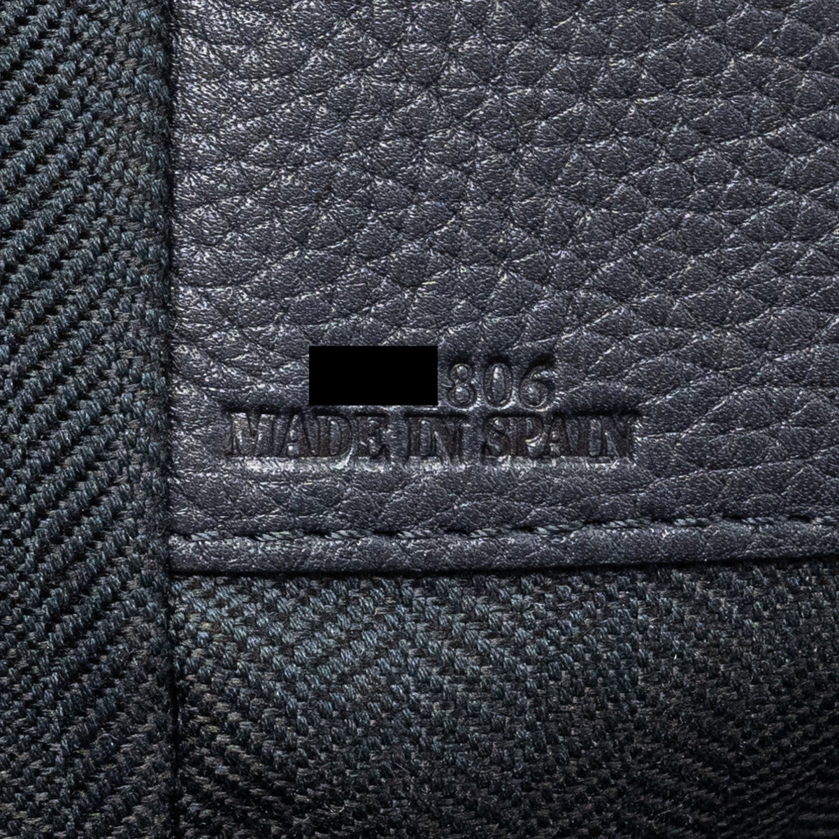LOEWE MEDIUM HAMMOCK BAG GRAINED CALFSKIN DARK BLUE GHW