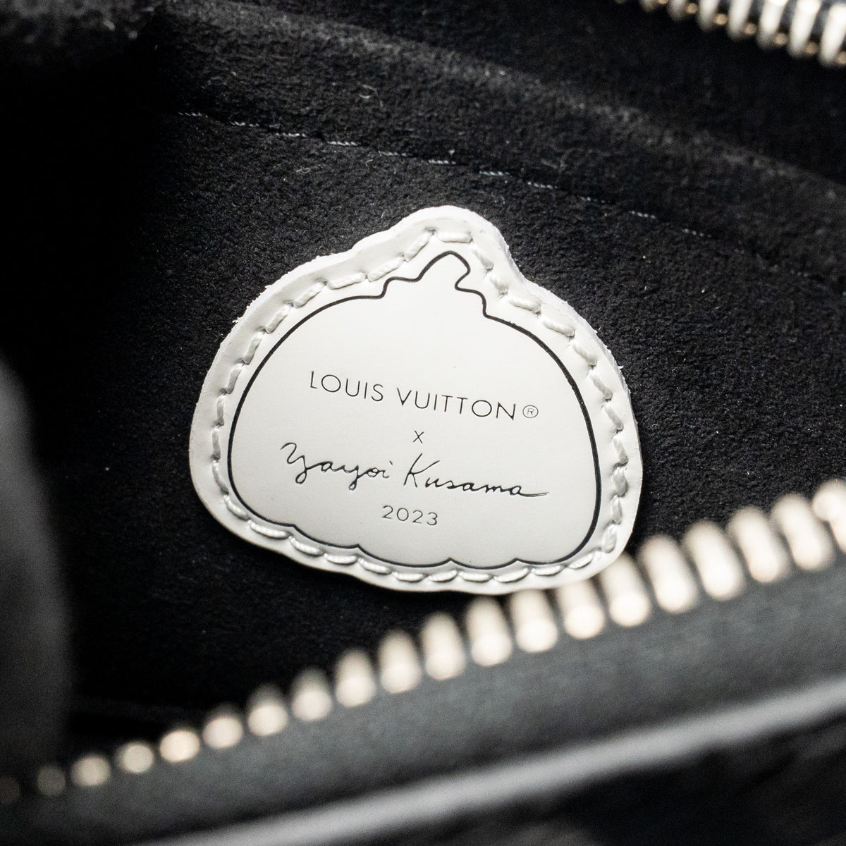LOUIS VUITTON YAYOI KUSAMA MARELLINI EPI LEATHER BLACK SHW