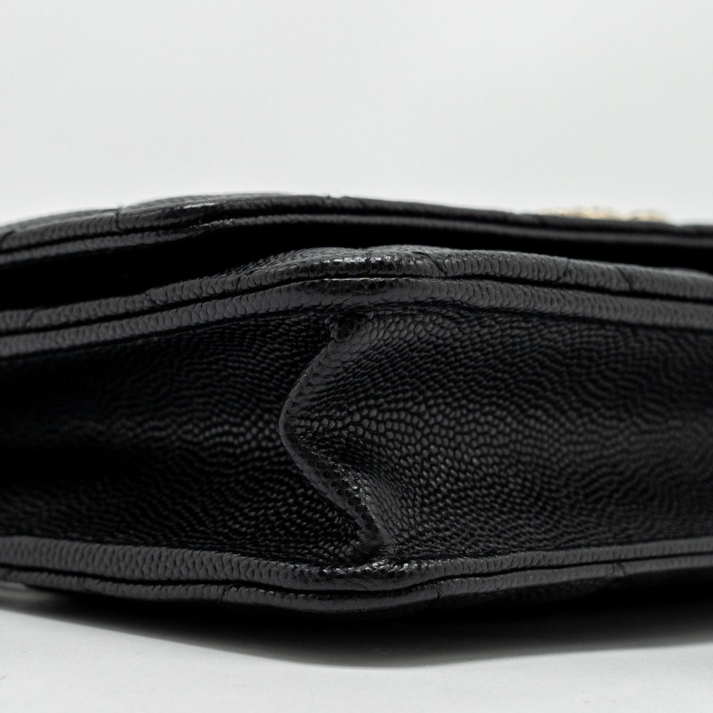 CHANEL DETAILED CC LOGO WALLET ON CHAIN CAVIAR CAVIAR BLACK GHW (MICROCHIP)