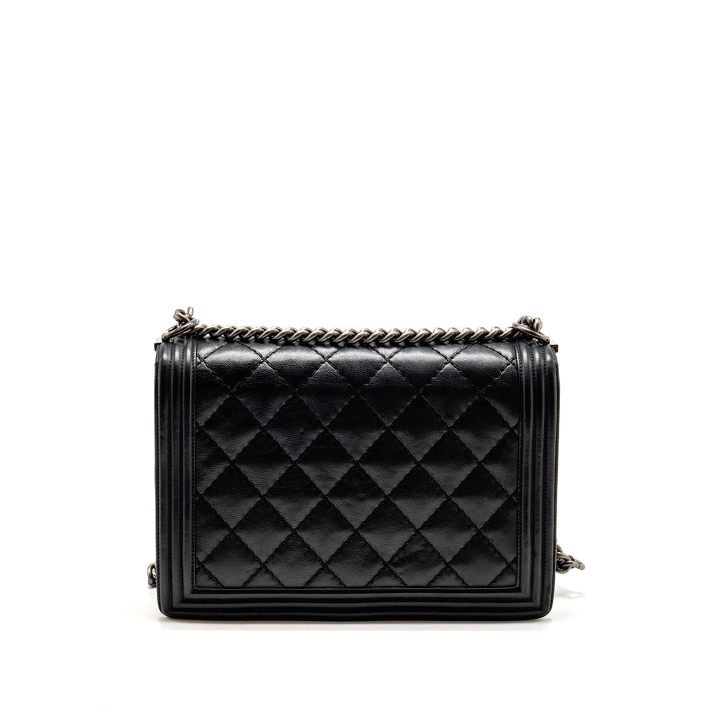 Chanel large boy bag quilted calfskin black ruthenium silver hardware