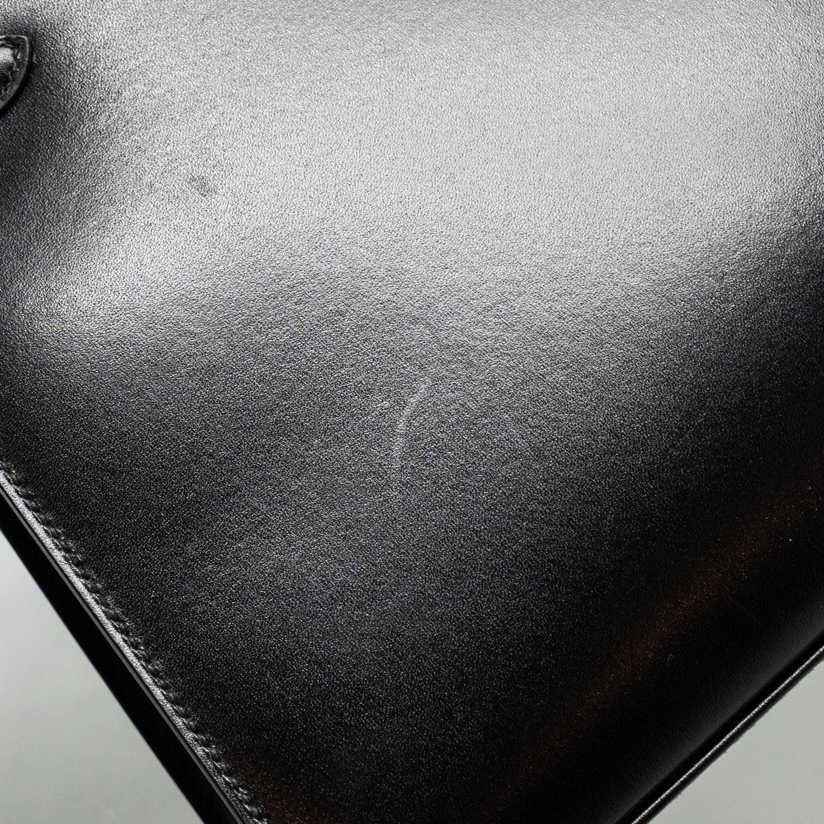HERMES KELLY 25 BOX BLACK GHW