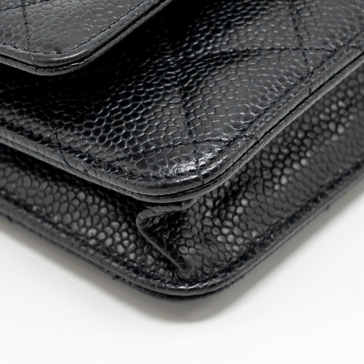 CHANEL CLASSIC WALLET ON CHAIN CAVIAR BLACK SHW (MICROCHIP)
