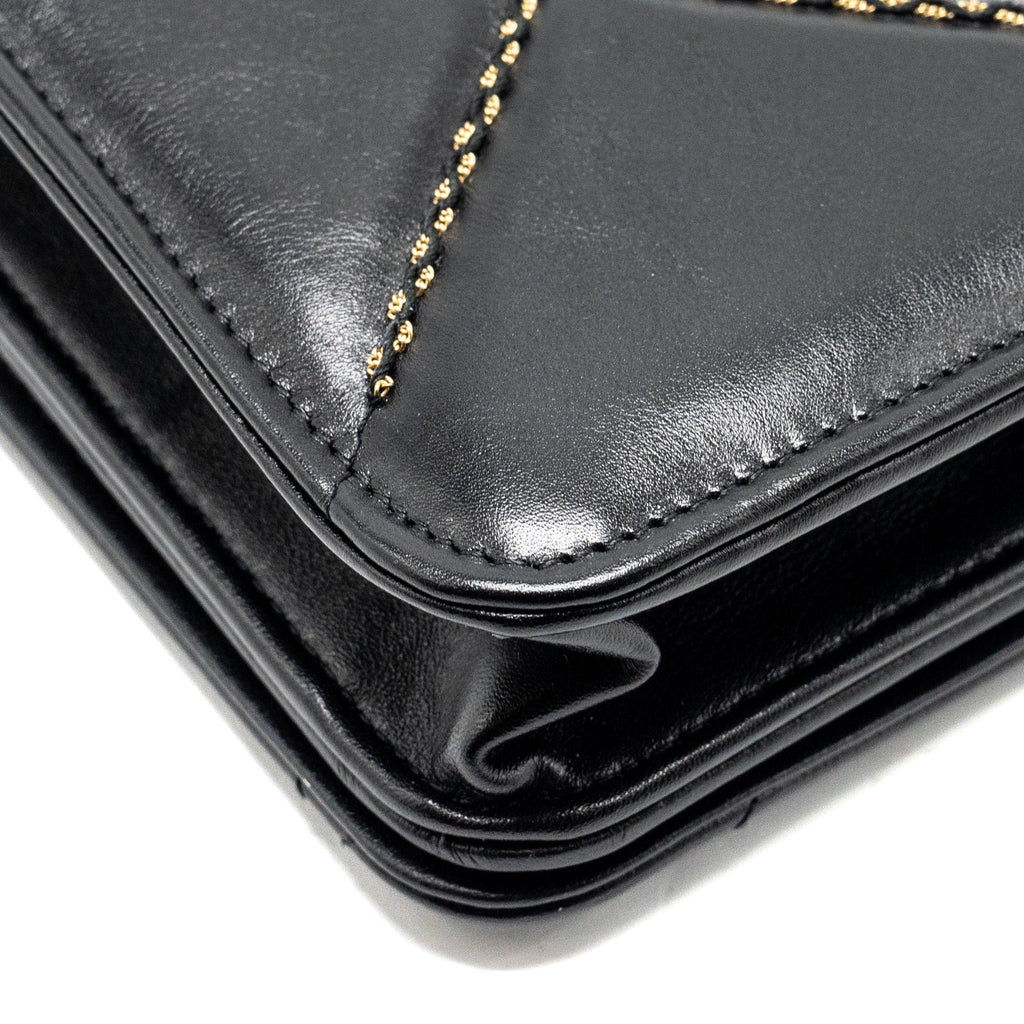 CHANEL QUILTED WALLET ON CHAIN SHINY CALFSKIN BLACK GHW (MICROCHIP)