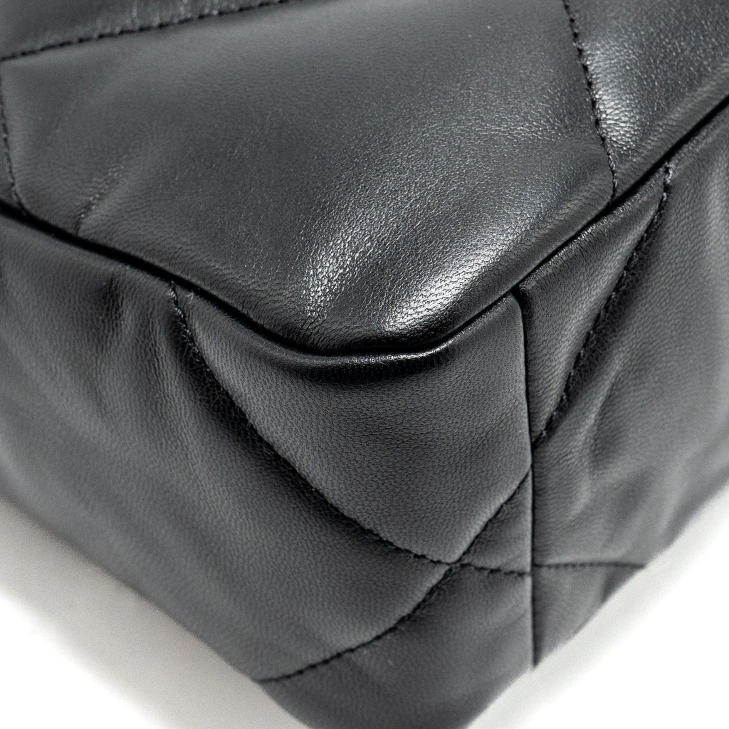 CHANEL SMALL 19 BAG GOATSKIN BLACK MULTICOLOUR HARDWARE