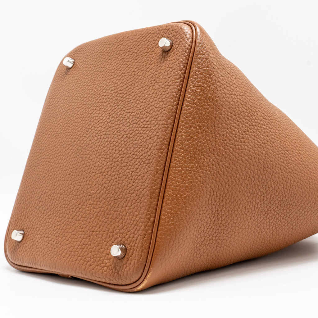 HERMES Picotin 22 Lock Bag Clemence Gold SHW
