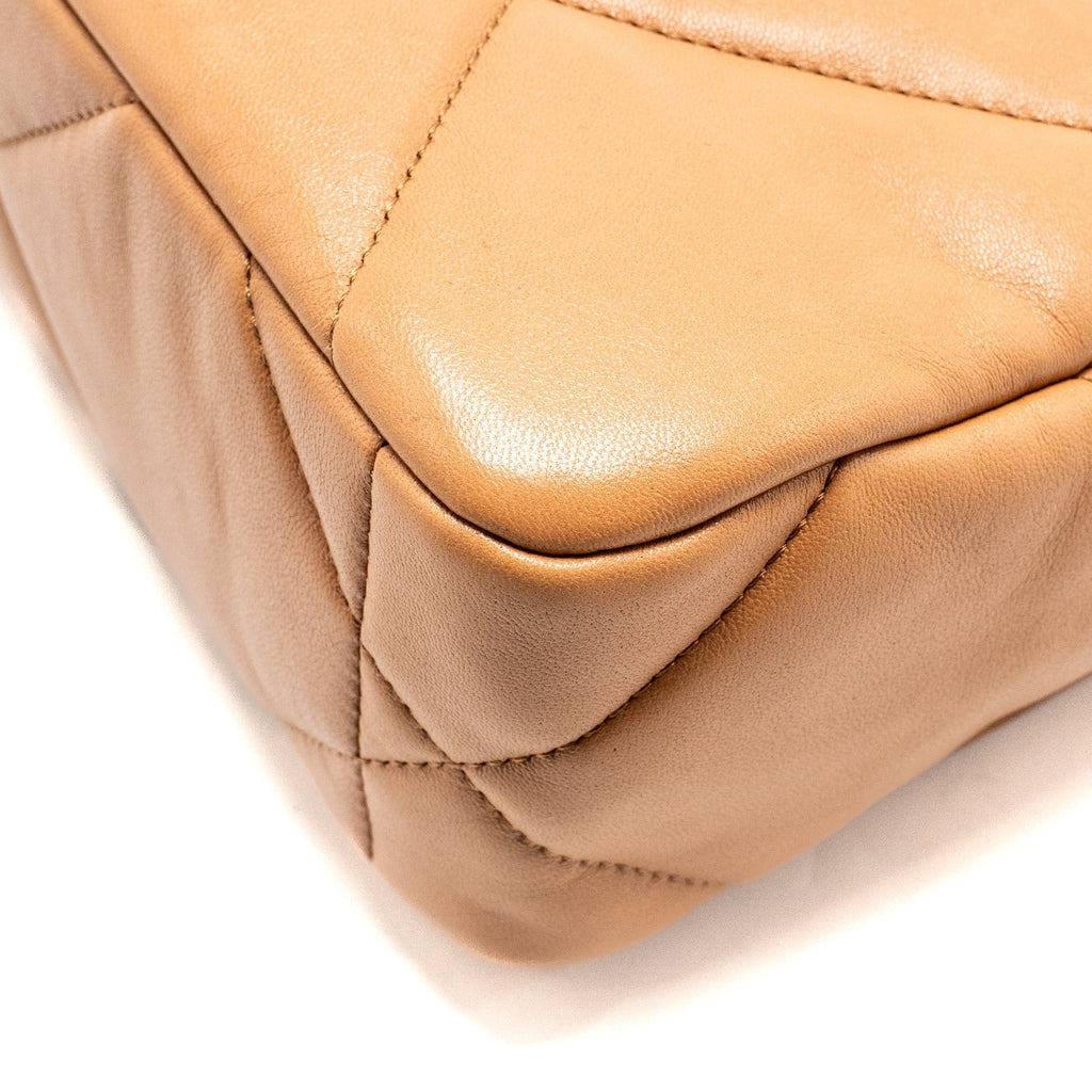 CHANEL SMALL 19 BAG LAMBSKIN CARAMEL MULTICOLOUR HARDWARE (MICROCHIP)