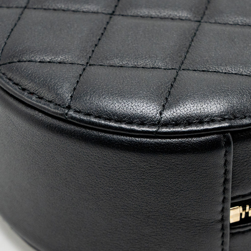 Chanel Round Clutch With Pearl Chain Lambskin Black GHW