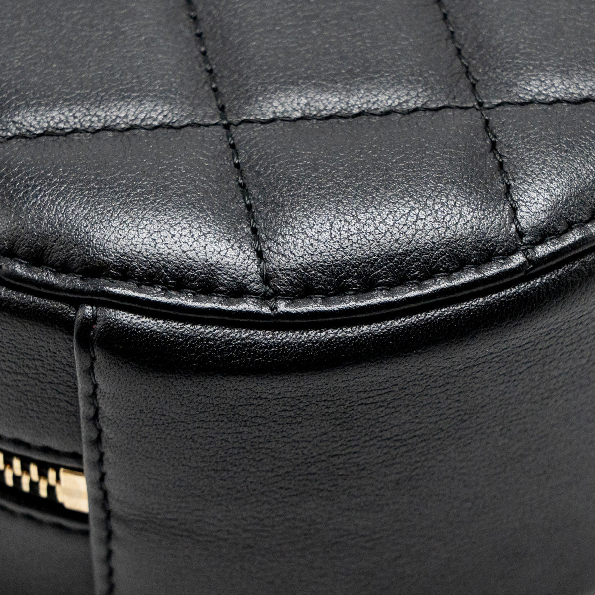 Chanel Round Clutch With Pearl Chain Lambskin Black GHW