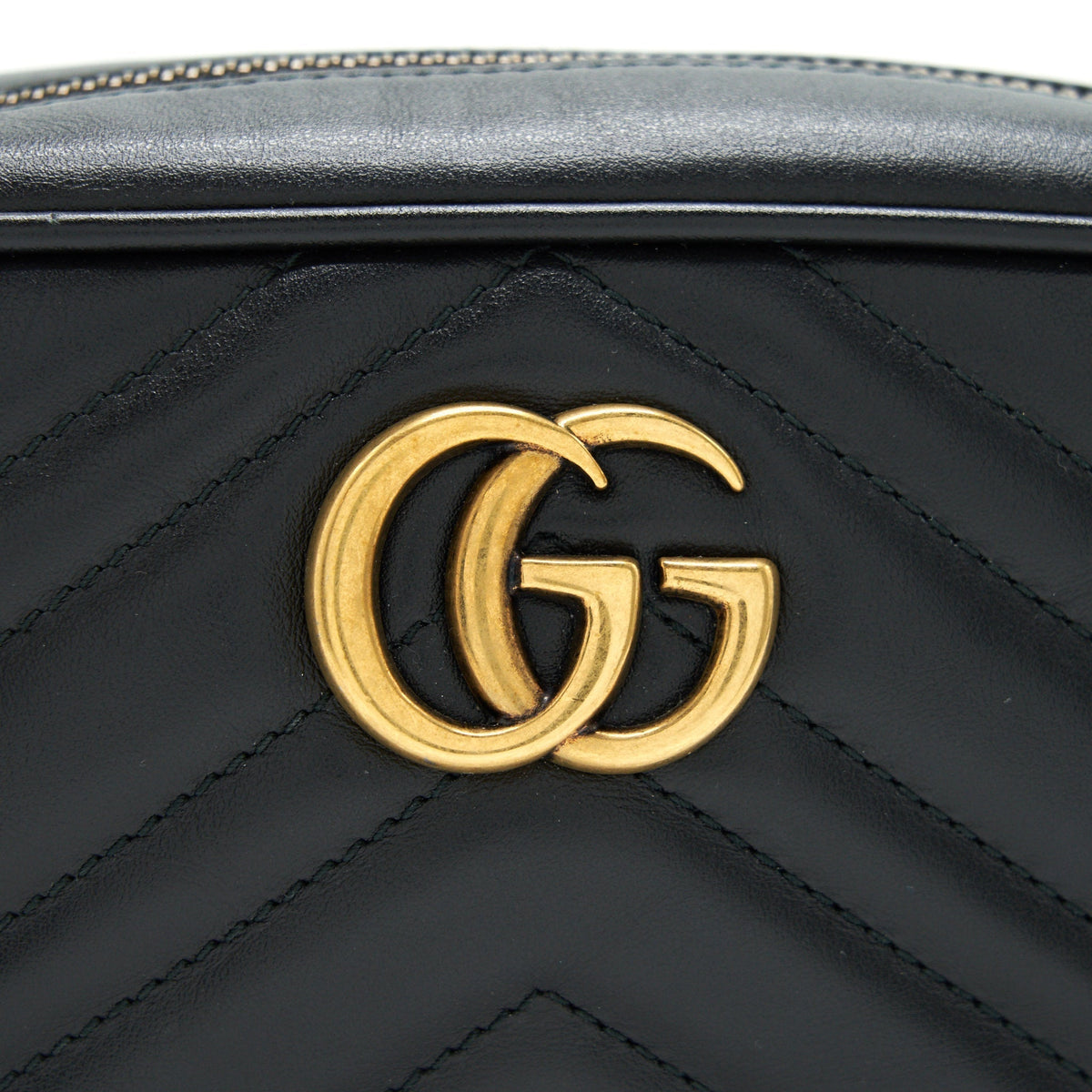 GUCCI MARMONT CAMERA BAG BLACK