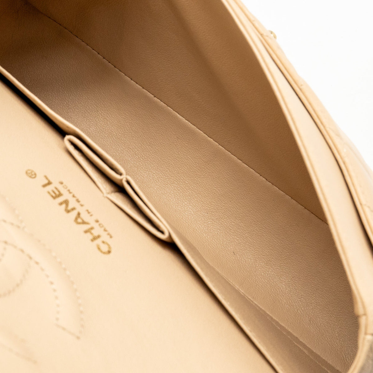 CHANEL MEDIUM DOUBLE FLAP BAG LAMBSKIN BEIGE GHW