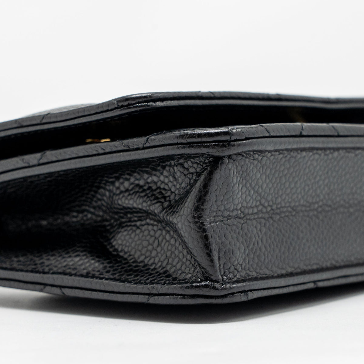 CHANEL CLASSIC WALLET ON CHAIN CAVIAR BLACK GHW (MICROCHIP)