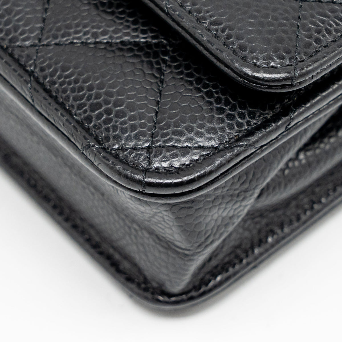 CHANEL CLASSIC WALLET ON CHAIN CAVIAR BLACK GHW (MICROCHIP)