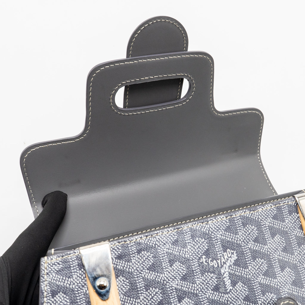 Goyard Structure Saigon PM Bag Goyardine Canvas / Calfskin Grey SHW