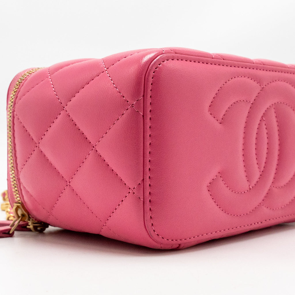 Chanel Long Vanity Case with COCO LOVE DETAILED CHAIN Lambskin Pink GHW (Microchip)