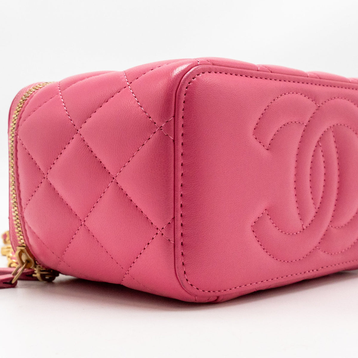 Chanel Long Vanity Case with COCO LOVE DETAILED CHAIN Lambskin Pink GHW (Microchip)
