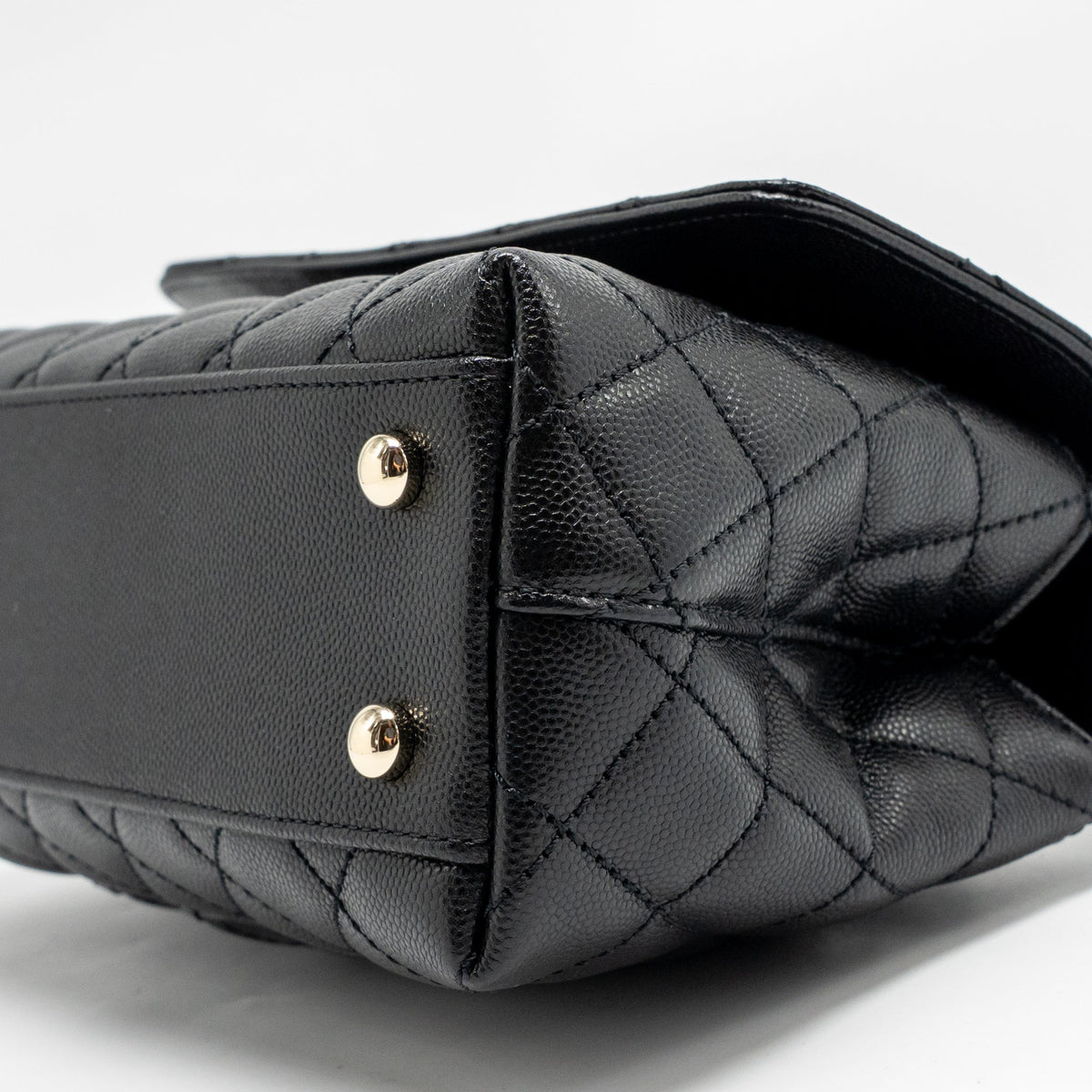CHANEL SMALL COCO HANDLE CAVIAR BLACK LGHW (MICROCHIP)