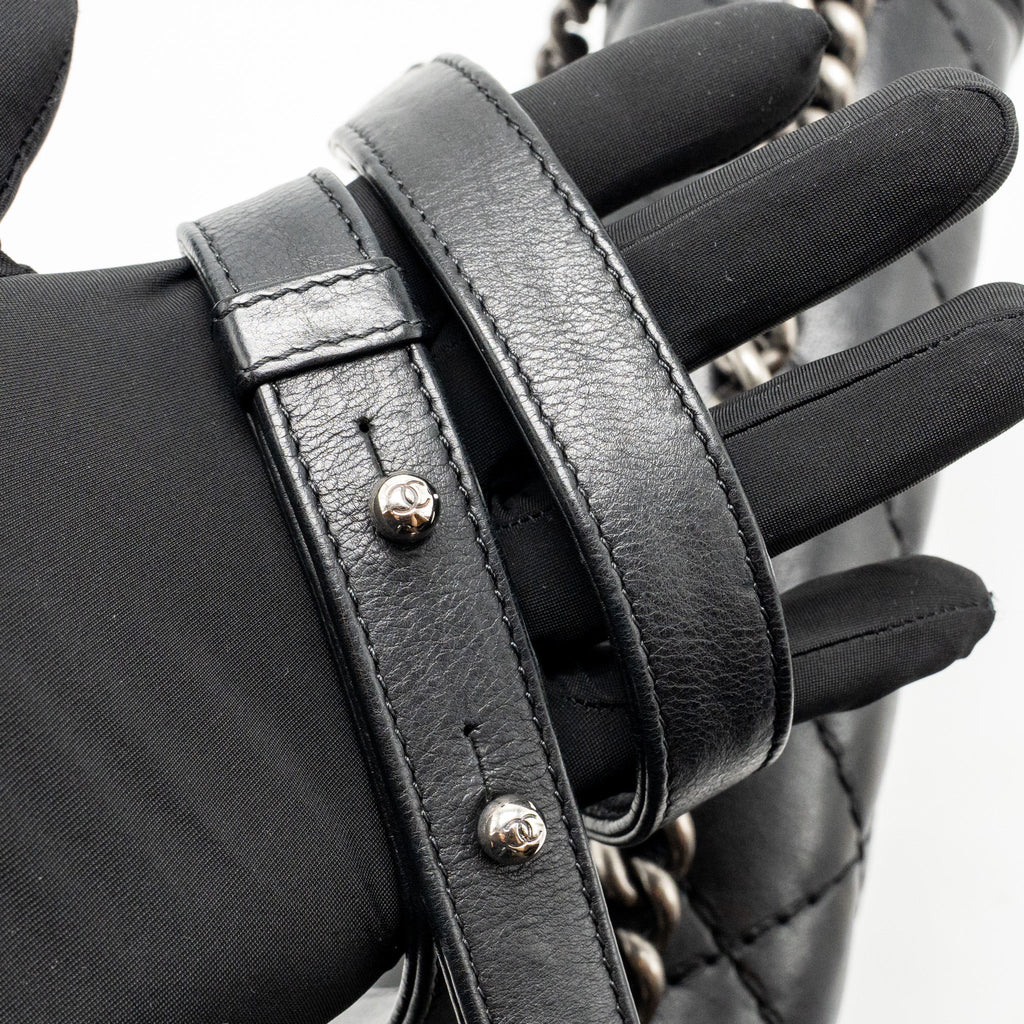 Chanel large boy bag quilted calfskin black ruthenium silver hardware
