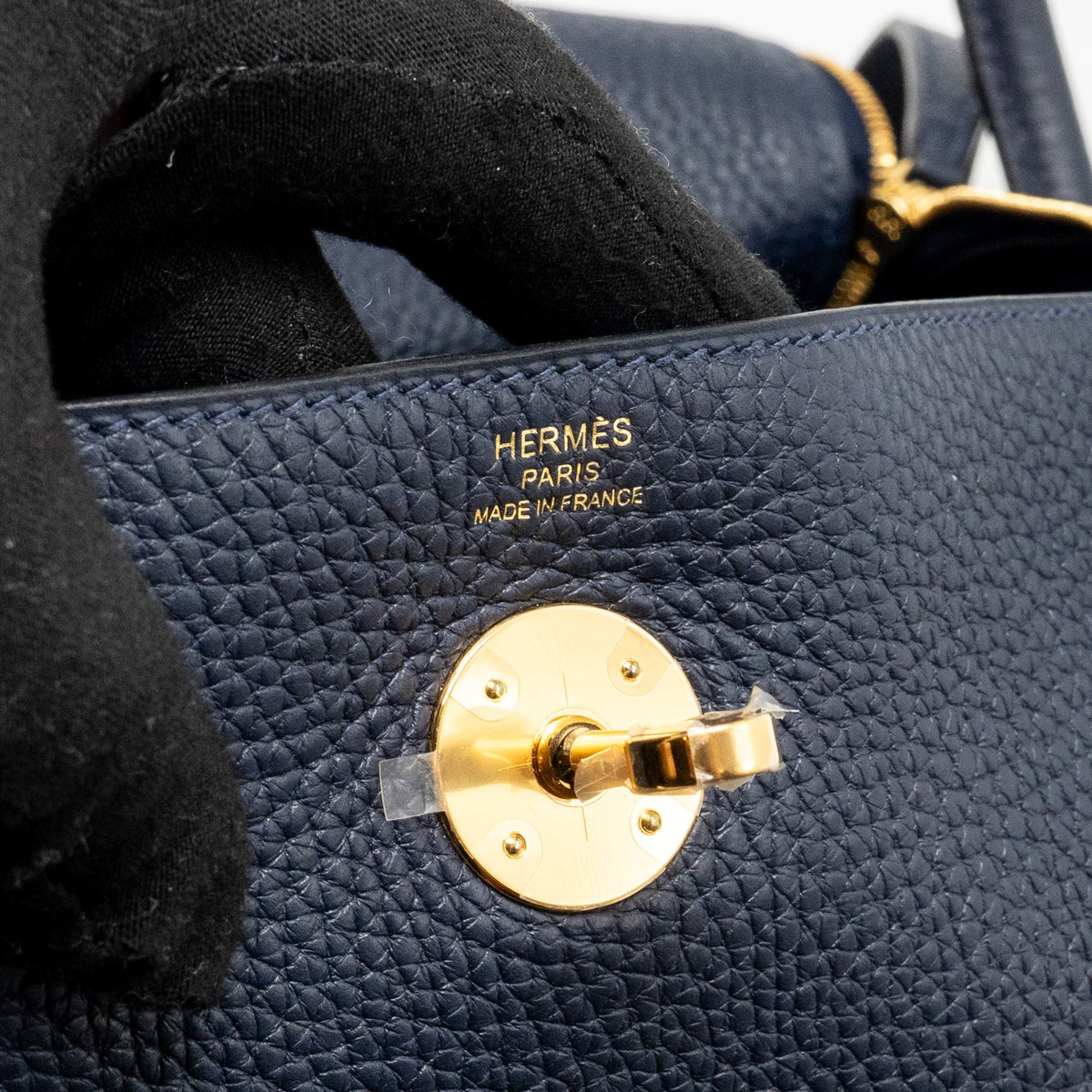 Hermes Lindy 26 Clemence Blue Nuit GHW