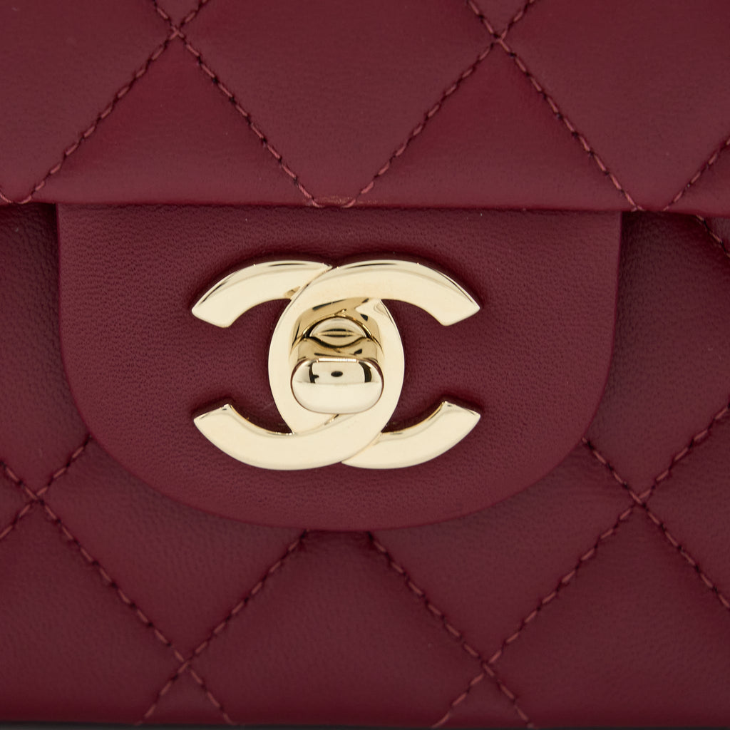 CHANEL MEDIUM CLASSIC FLAP BAG LAMBSKIN DARK RED LGHW (MICROCHIP)