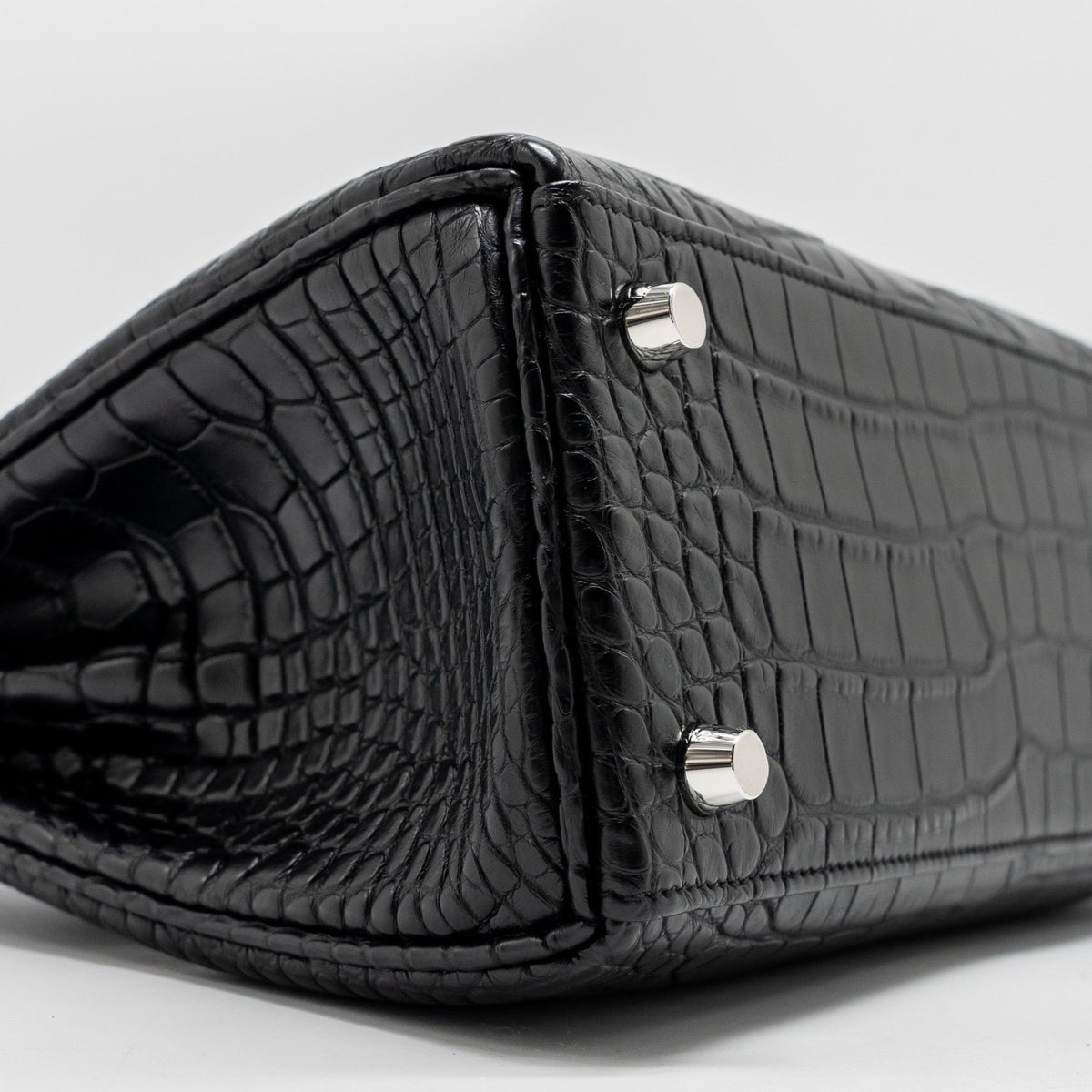 HERMES KELLY 25 MATT ALLIGATOR MISSISSIPPIENSIS BLACK SHW