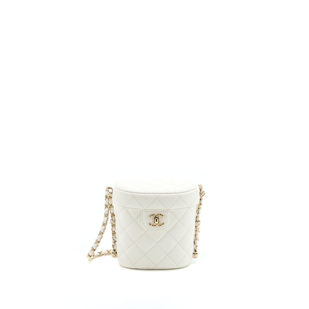 CHANEL SMALL VANITY CASE LAMBSKIN WHITE LGHW (MICROCHIP)
