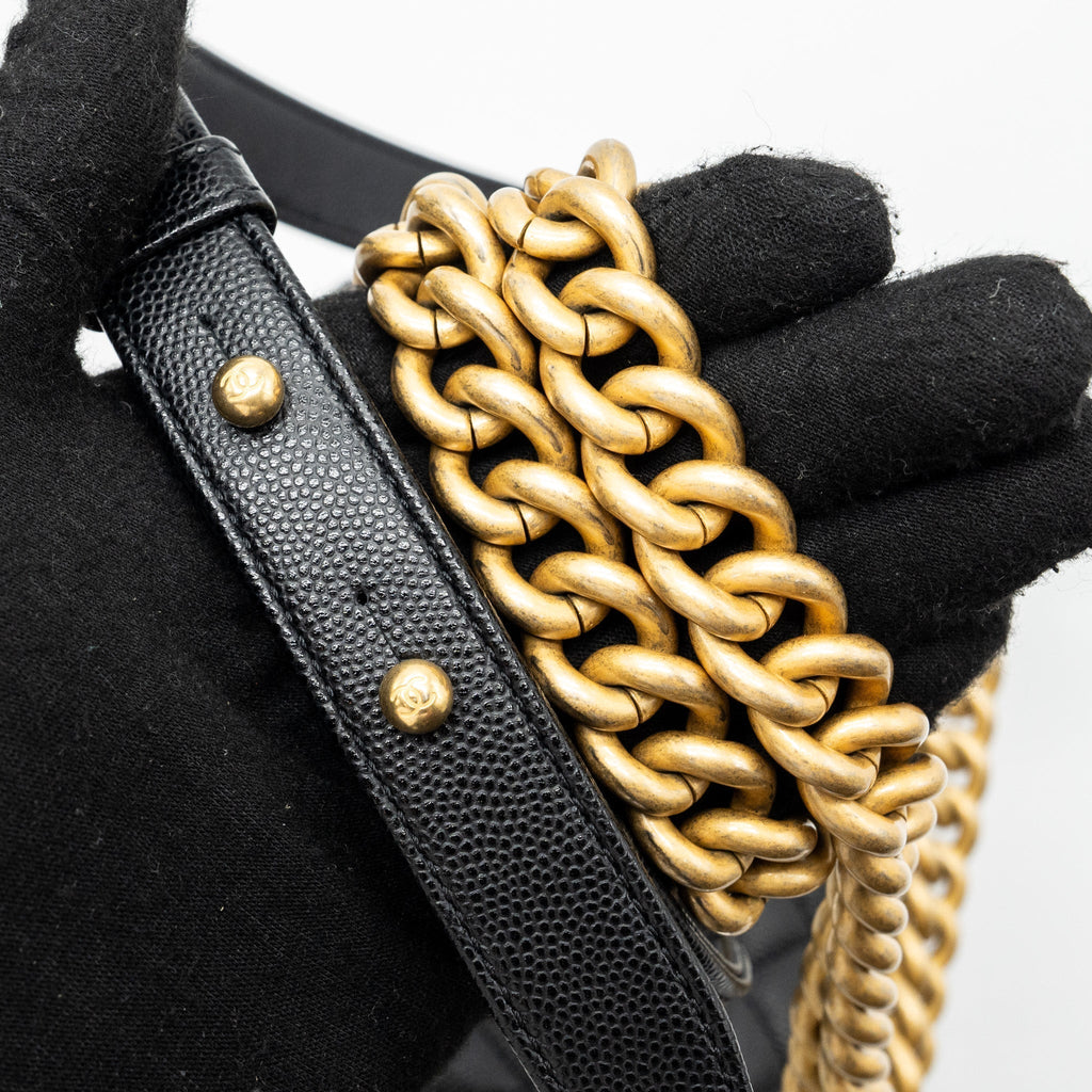 CHANEL SMALL BOY BAG CAVIAR BLACK GHW (MICROCHIP)