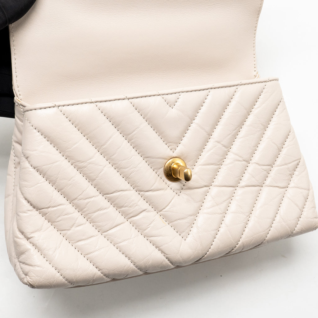 Chanel Small Coco Handle Chevron Aged Calfskin ivory GHW