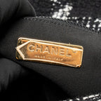Chanel Small 19 Bag Houndstooth Tweed Black/White Multicolour Hardware