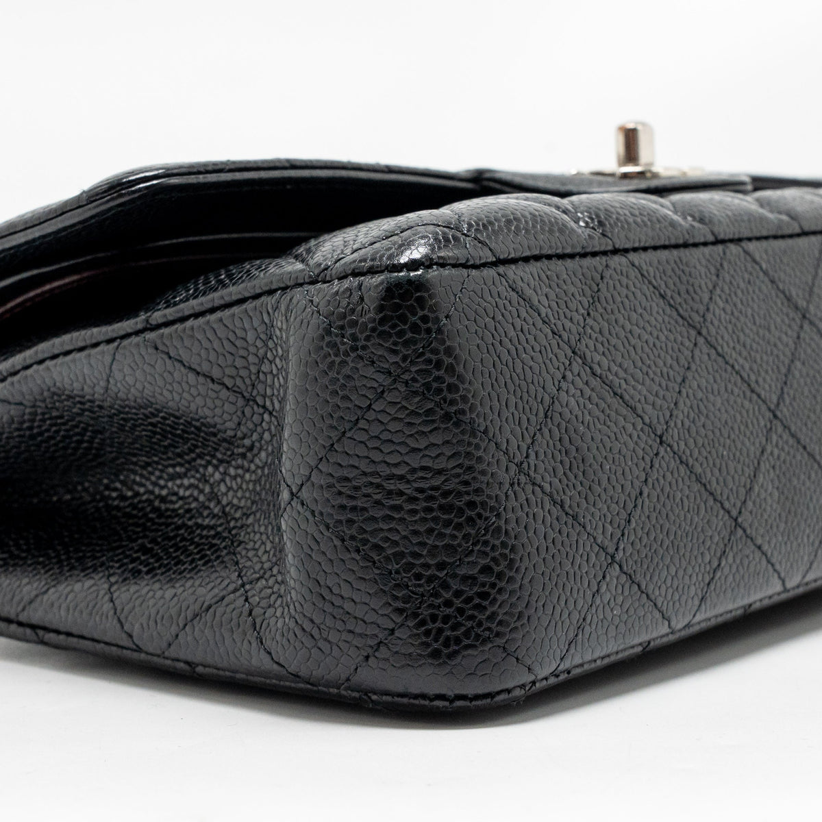 CHANEL MEDIUM CLASSIC DOUBLE FLAP BAG CAVIAR BLACK SHW