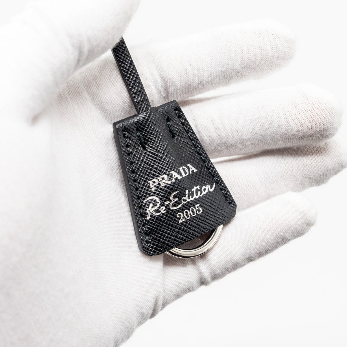 PRADA RE-EDITION 2005 NYLON BAG BLACK SHW