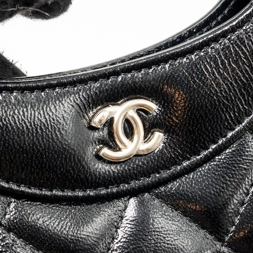 CHANEL MINI 31 CLUTCH WITH CHAIN SHINY LAMBSKIN BLACK LGHW (MICROCHIP)